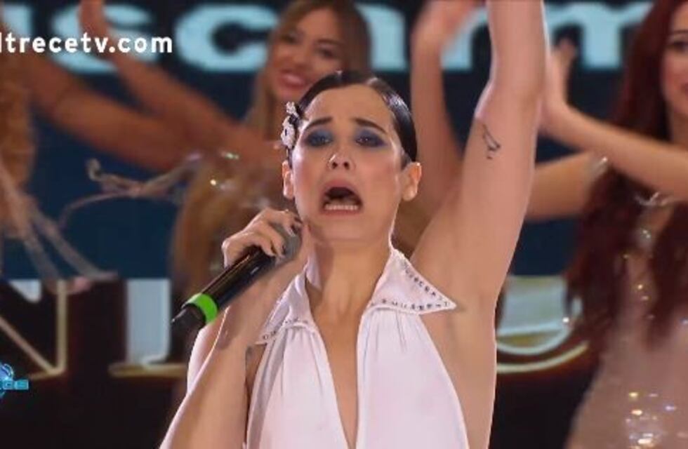 Flor Torrente cantó en Showmatch y vivió un insólito blooper: "Me cambiaron la letra"