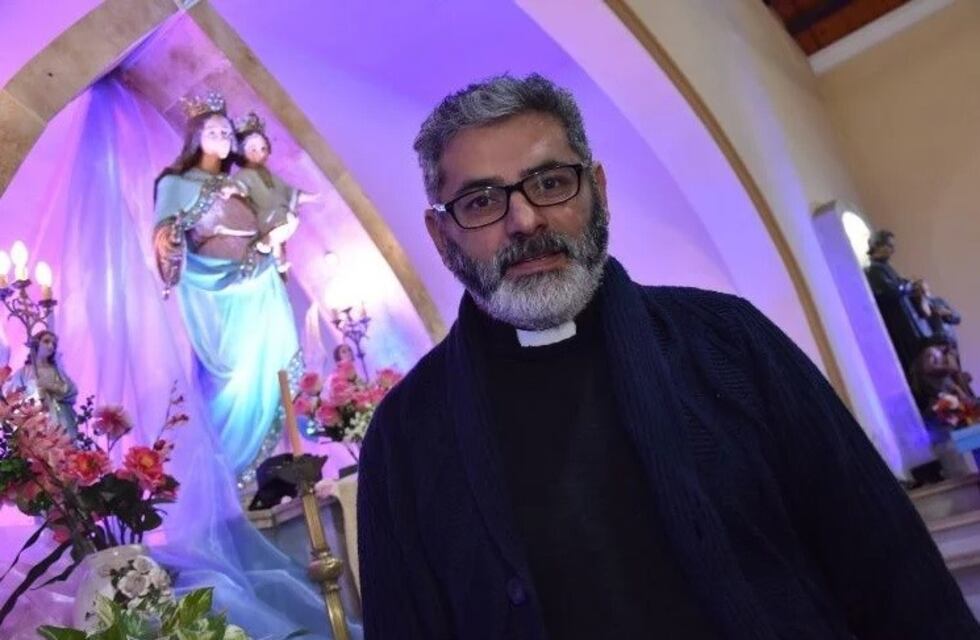 Cura polémico: "Si tenemos que ir presos vamos a ir presos; un bebé no se mata"