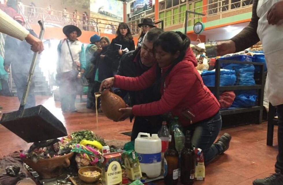 La Pachamama, desde el mercado La Lucía en La Quiaca