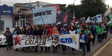 Así se vivió el paro y movilización en Caleta Olivia