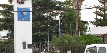 La planta continúa operativa pese al despido de más de cien trabajadores\u002E (Archivo)