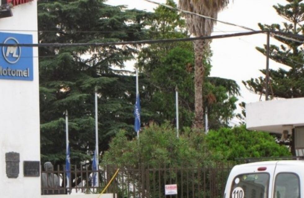 Estudio jurídico denunció despidos ilegales en Motomel ante el Ministerio de Trabajo
