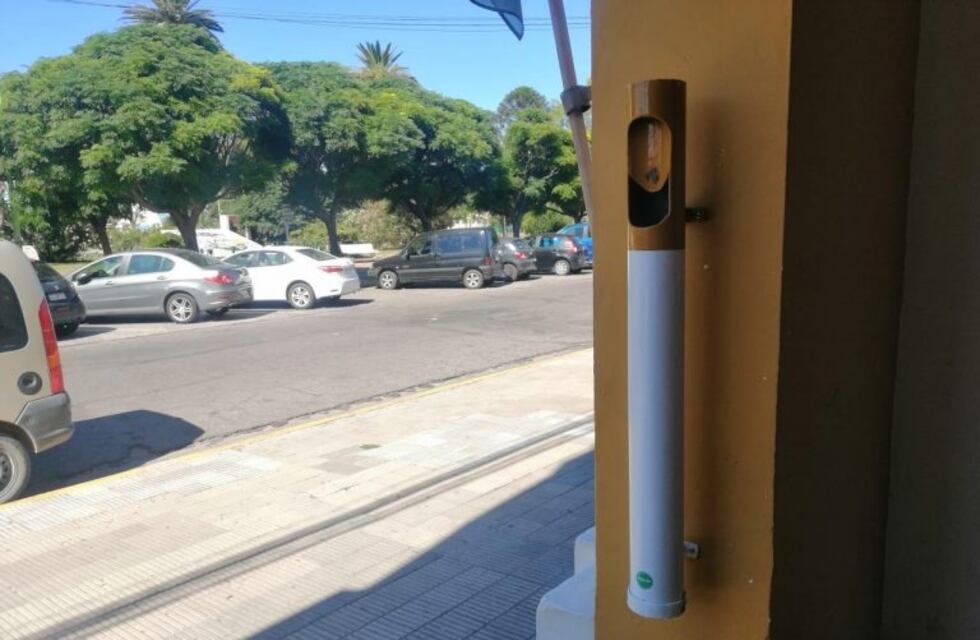 "Rosales no es un cenicero"