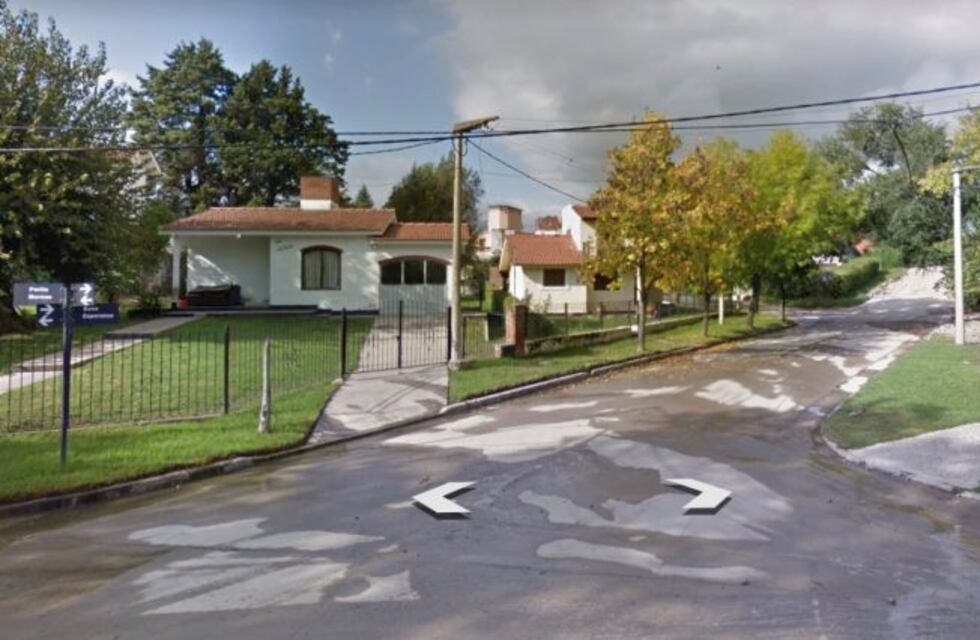 Lo atraparon con las manos en la masa: estaba escondido dentro de un local en donde estaba robando