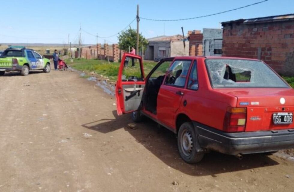 Mató a la pareja de su ex con un hachazo en el pecho