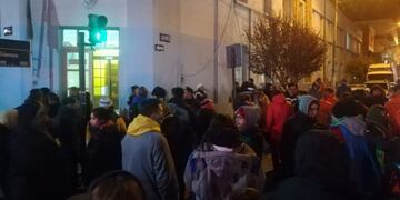 Docentes en la comisaría\u002E