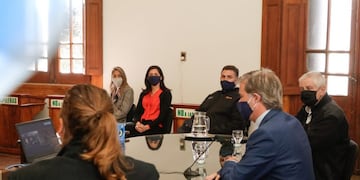 Conferencia de Salud Entre Ríos - Gualeguaychú vuelve a Fase 1 de aislamiento\u002E\nCrédito: Vía Gualeguaychú