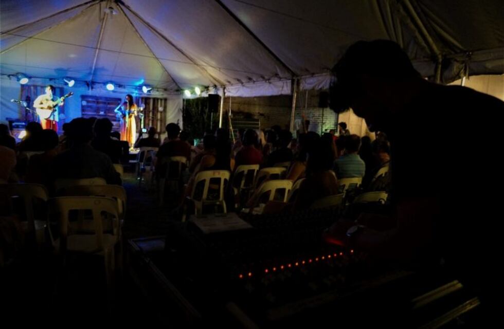 Cancelaron Cantautores tras un escrache a su organizador