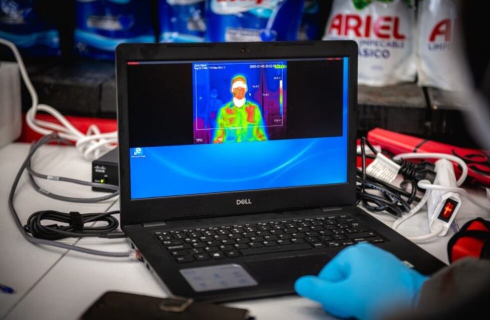 Ushuaia intensifica los escaneos de temperaturas en los centros comerciales