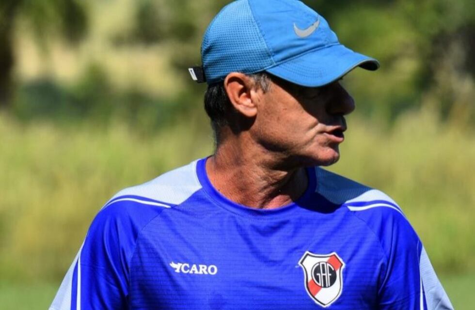 Guaraní y Atlético Posadas en un amistoso donde debuta Labaroni