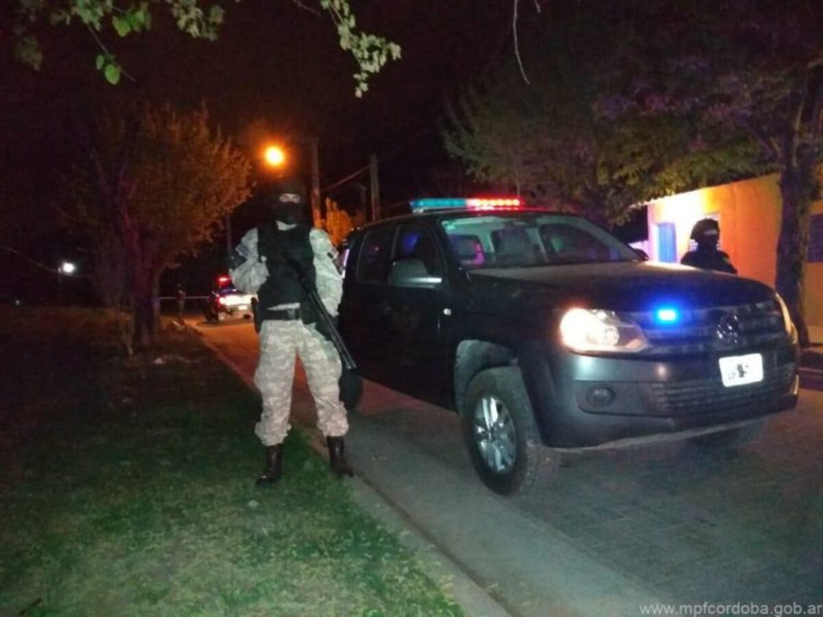 Detienen a una mujer por venta de drogas