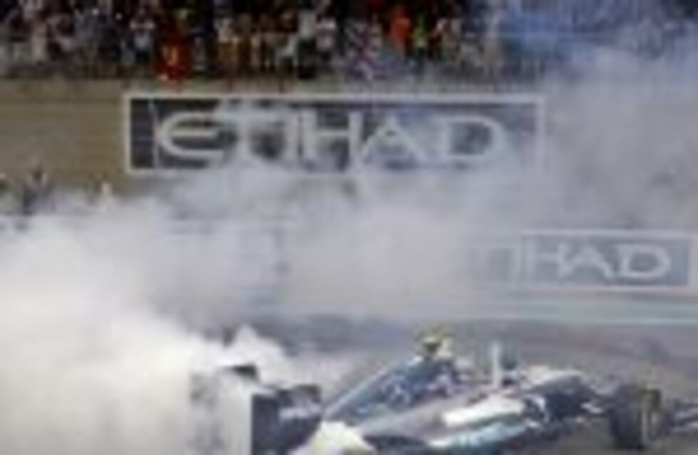 La escudería Mercedes no anunciará hasta enero al piloto que remplazará a Nico Rosberg