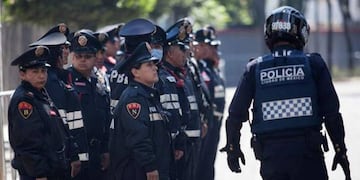 Se inició el juicio a un policía de Paraná que violaba a sus hijas y las amenazaba con el arma