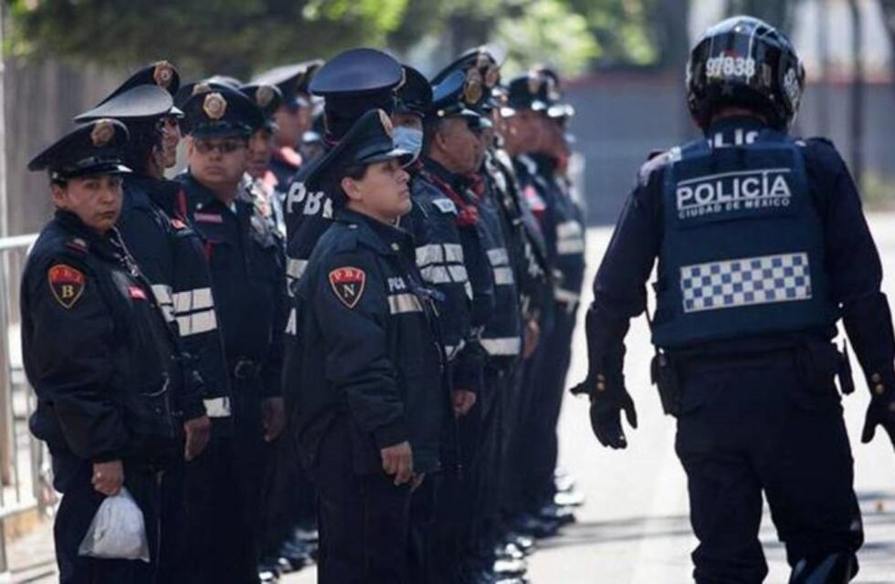 Iniciaron el juicio contra un policía de Paraná que violaba a sus hijas y las amenazaba con el arma