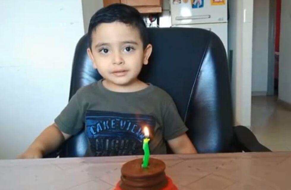 Por la pandemia dos enfermeros riojanos no ven a su hijo hace 40 días