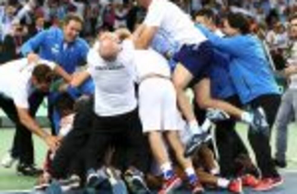 ¡Histórico! Delbonis le ganó a Karlovic y Argentina se consagró por primera vez campeón de la Copa Davis