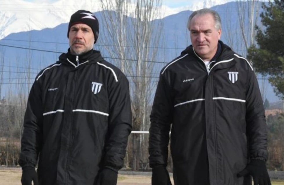 B Nacional: Gimnasia visita a Olimpo en Bahía Blanca