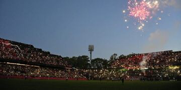 El Coloso Marcelo Bielsa abrió sus puertas para el Banderazo\u002E