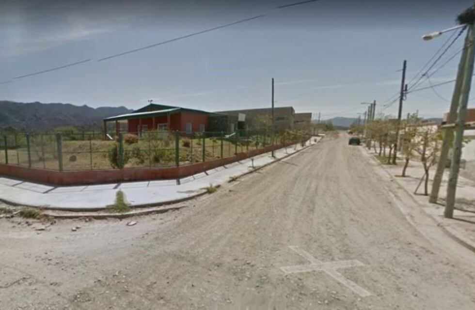 Incendió su casa y quiso suicidarse pero lo salvó la policía