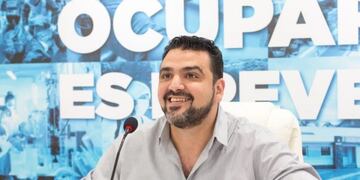 Vuoto participó de la presentación del libro de Emilio Vernet\u002E