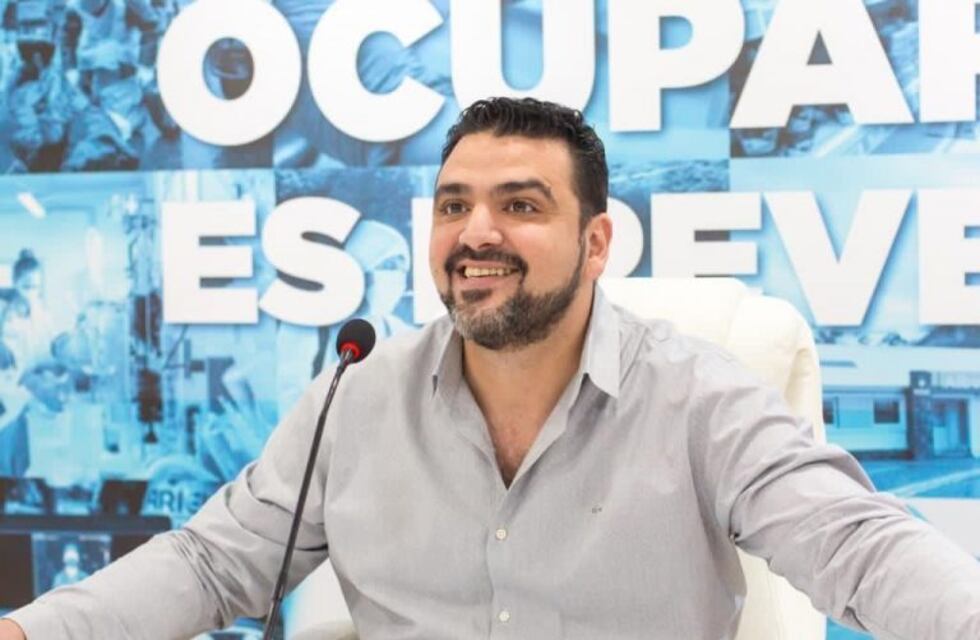 Vuoto participó de la presentación del libro de Emilio Vernet