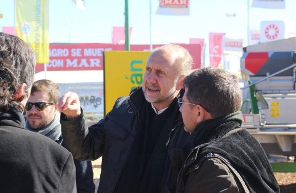 Perotti sigue indeciso y dijo que "hay planteos valiosos de ambos lados" sobre el aborto