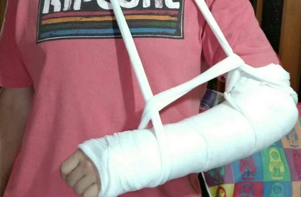 Golpearon salvajemente a un periodista en pleno centro para robarle