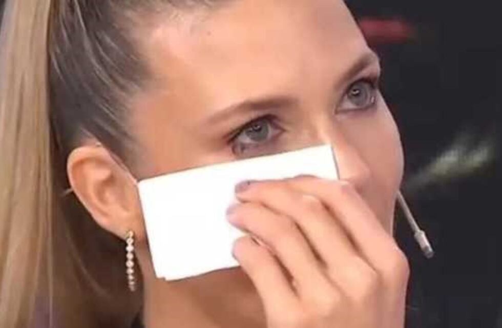 Pia Slapka rompió en llanto al recordar una parte dura de su infancia