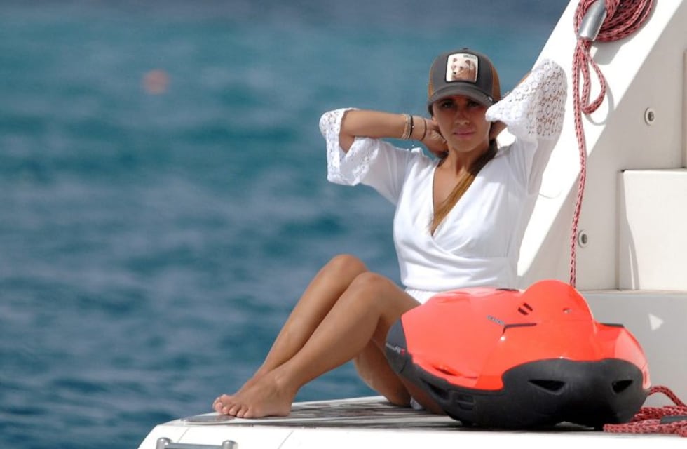 Antonela Roccuzzo se robó los flashes en sus vacaciones con Lionel Messi en Formentera