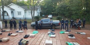 Policía de Misiones incautó droga en Cuatro Bocas y Montecarlo\u002E (Policía de Misiones)