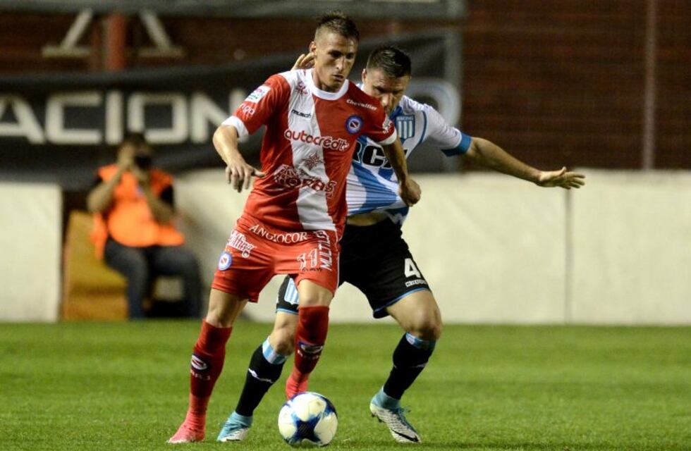 Racing perdió de visitante frente a Argentinos Juniors