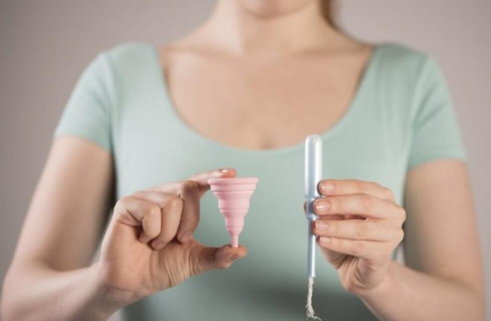 Qué es el sangrado libre, el método para no usar productos durante la menstruación