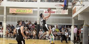 Final: Costa Sud vs Blanco y Negro (instagram: zonanaranjatsas)