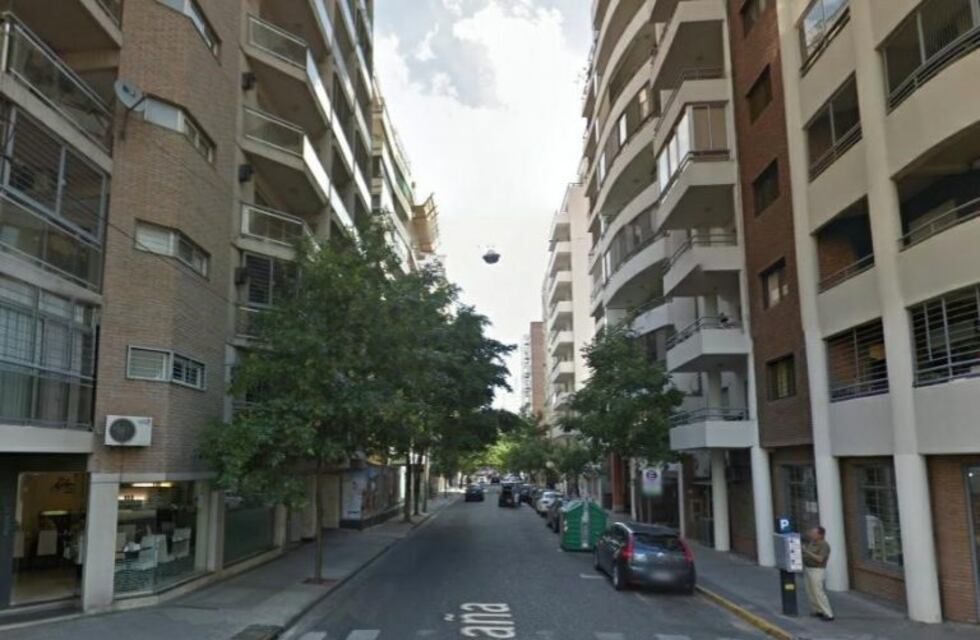 Mediante otro engaño telefónico una mujer le entregó pesos y dólares a falsos familiares