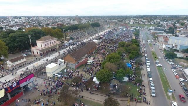 25 de mayo Gualeguaychú. (archivo MDG)