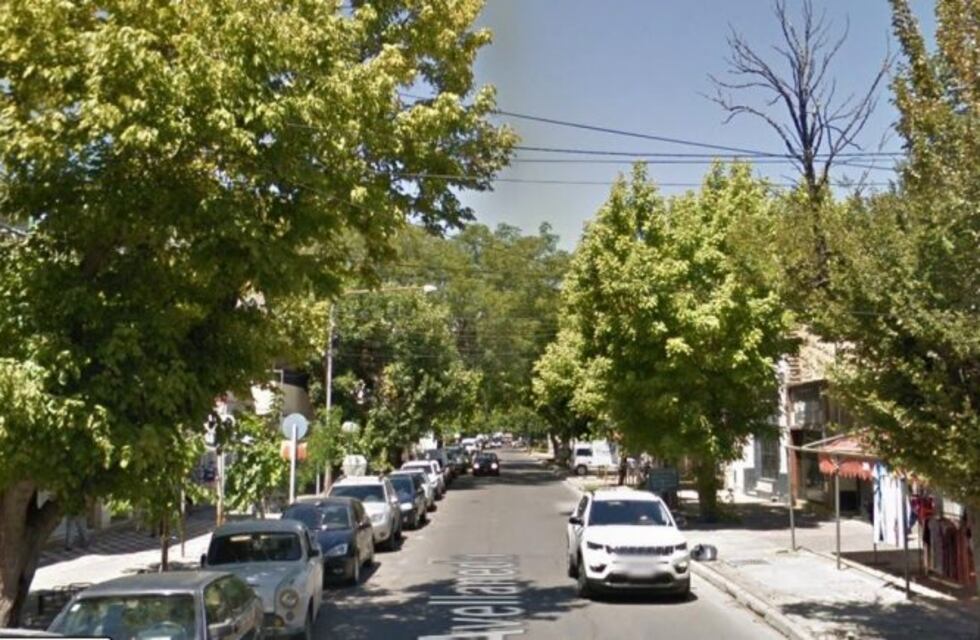 Boqueteros saquearon una tienda de calzado