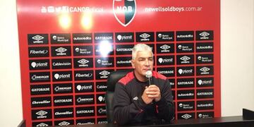 El entrenador leproso todavía mantiene una duda\u002E (Federico Rosolani)