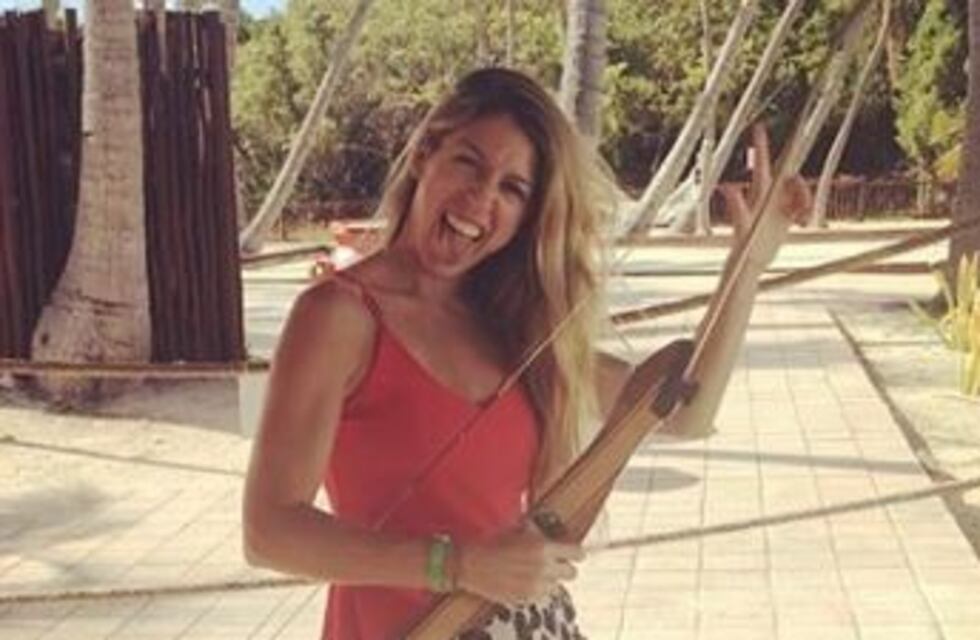 Florencia Bertotti sufrió un doloroso accidente en la playa y compartió imágenes