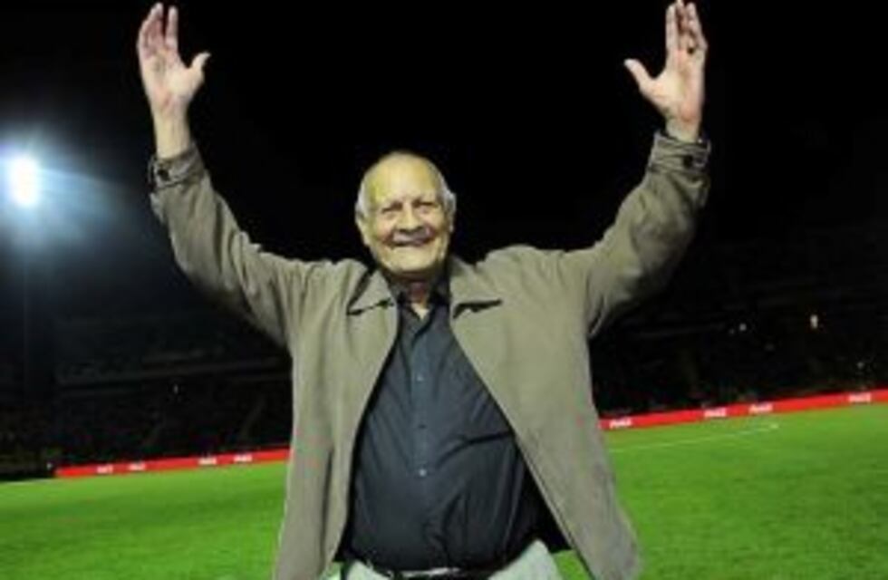 Murió el único futbolista que jugó seis finales de Copa Libertadores