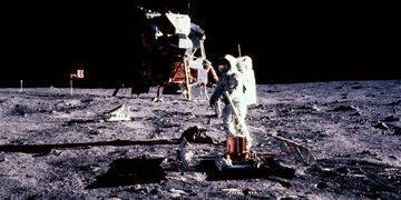 A 50 años del alunizaje, Plaza Cielo Tierra y la Escuela Garzón Agulla organizan un encuentro