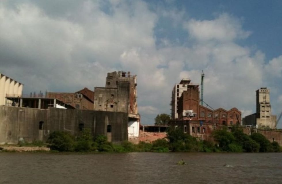 Condenaron a dos cerealeras por contaminación ambiental en el ex barrio Refinería