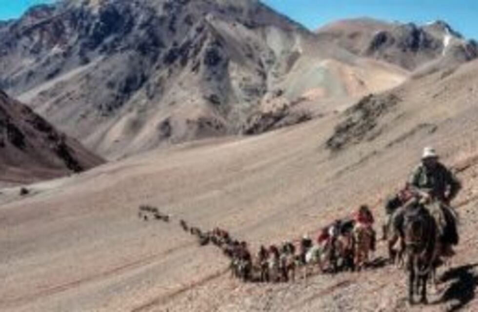 Unos 600 militares argentinos y chilenos recrean el Cruce de Los Andes