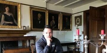 Era el hijo no reconocido de un lord inglés y heredó una mansión de 50 millones de libras (Foto: The Daily Mail)