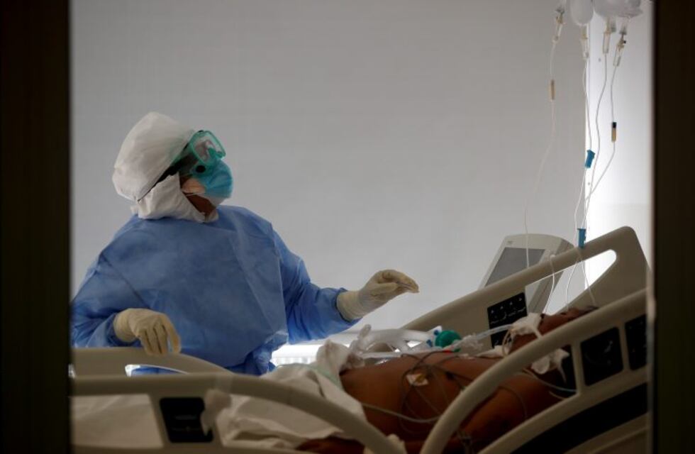 Santa Fe contabilizó 15 nuevos casos de coronavirus y quebró la barrera de 600 infectados