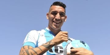 El presidente de Racing habló de la adicción de Ricardo Centurión\u002E