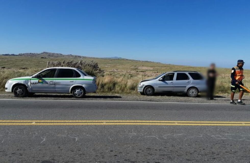 Dos vehículos chocaron en las Altas Cumbres