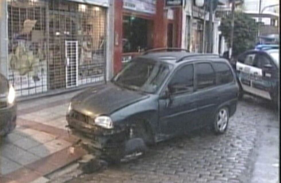 Conductor borracho provocó un choque múltiple en Villa Luro