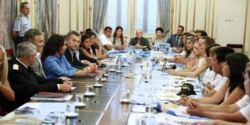 Macri y los familiares de los tripulantes del ARA San Juan\u002E