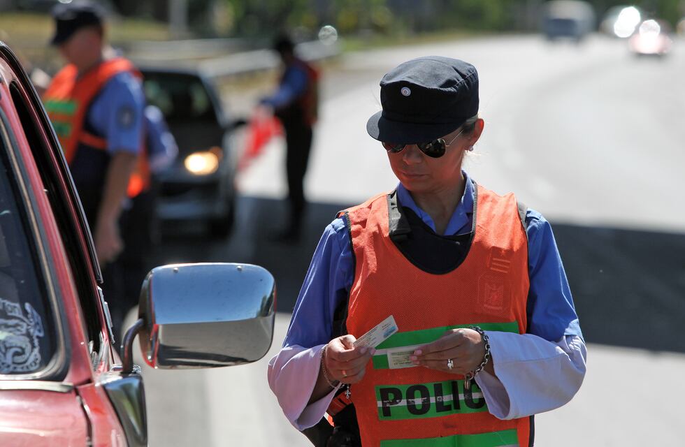 Condenaron a un policía coimero en Mendoza