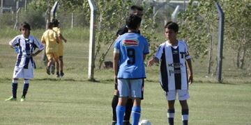 Celestes y Albiazules compiten en grupos distintos, y jugarán el interzonal en abril\u002E